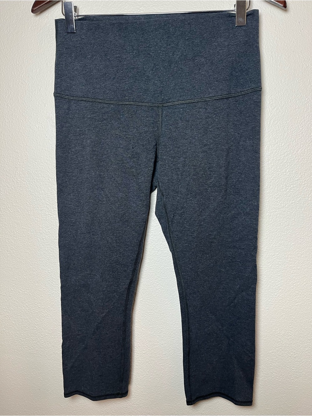 lululemon athletica Capri Leggings - Charcoal Gray